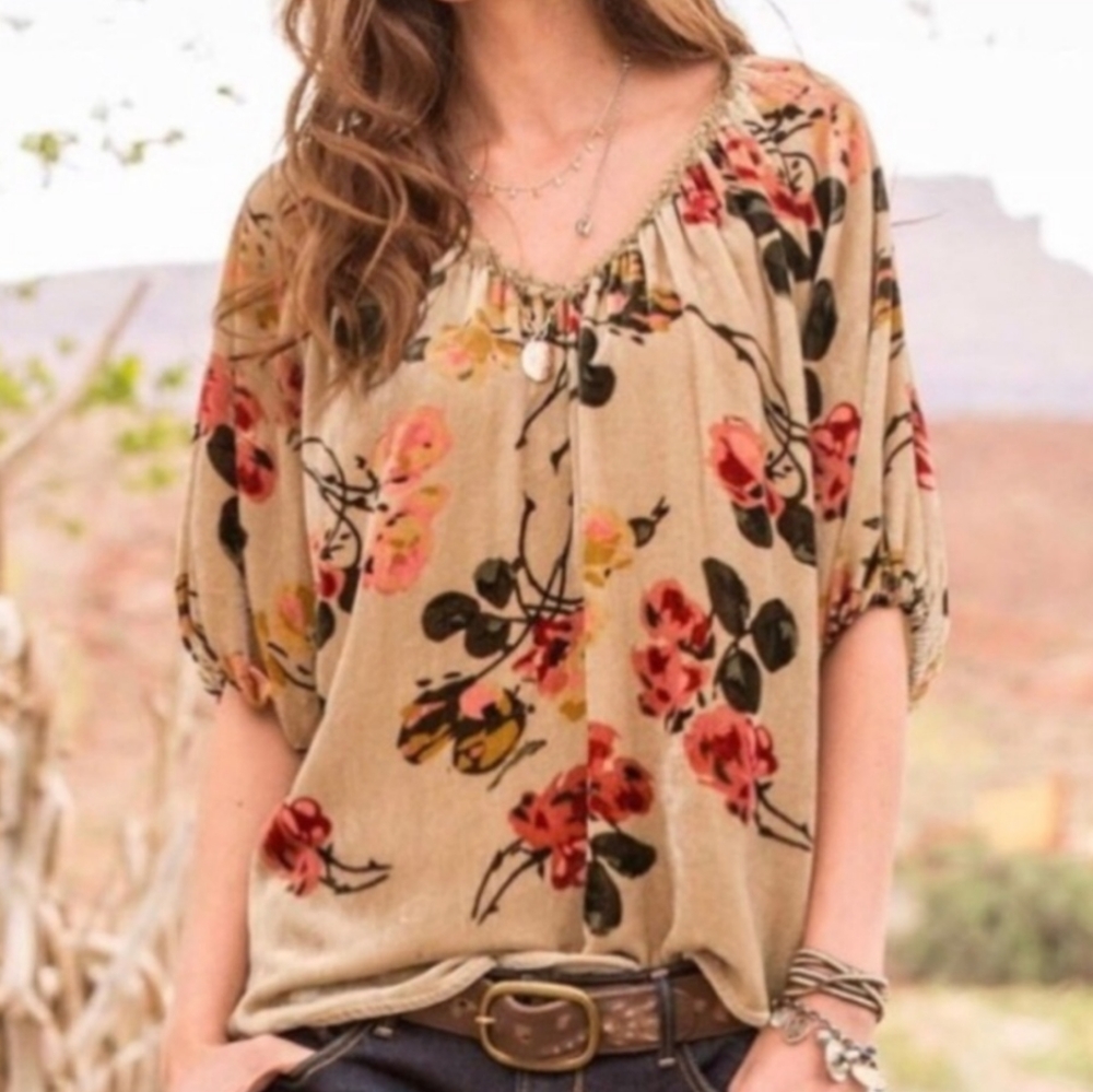 Sundance Silk Blend Women's All Hours Floral Blouse with Puff Sleeves Size Small